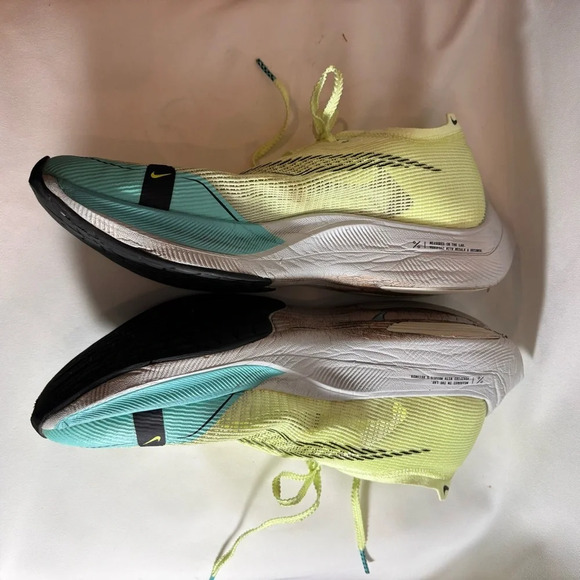 NIKE Sz 9 Zoom Vaporfly  Lightweight Running Shoes Lace Up Sneakers Performance - Picture 4 of 10
